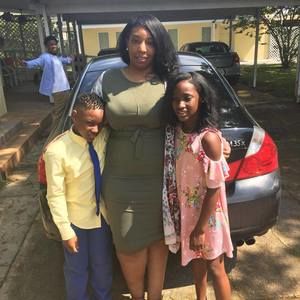 Meet your Posher, Ayana